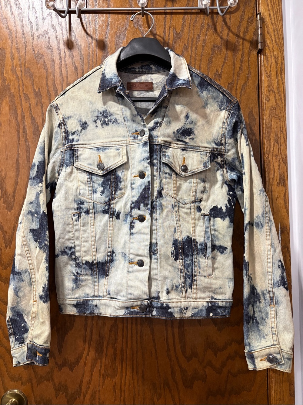ABS Allen Schwartz Collection Unisex  Acid Wash Stretch Denim Trucker Jacket M